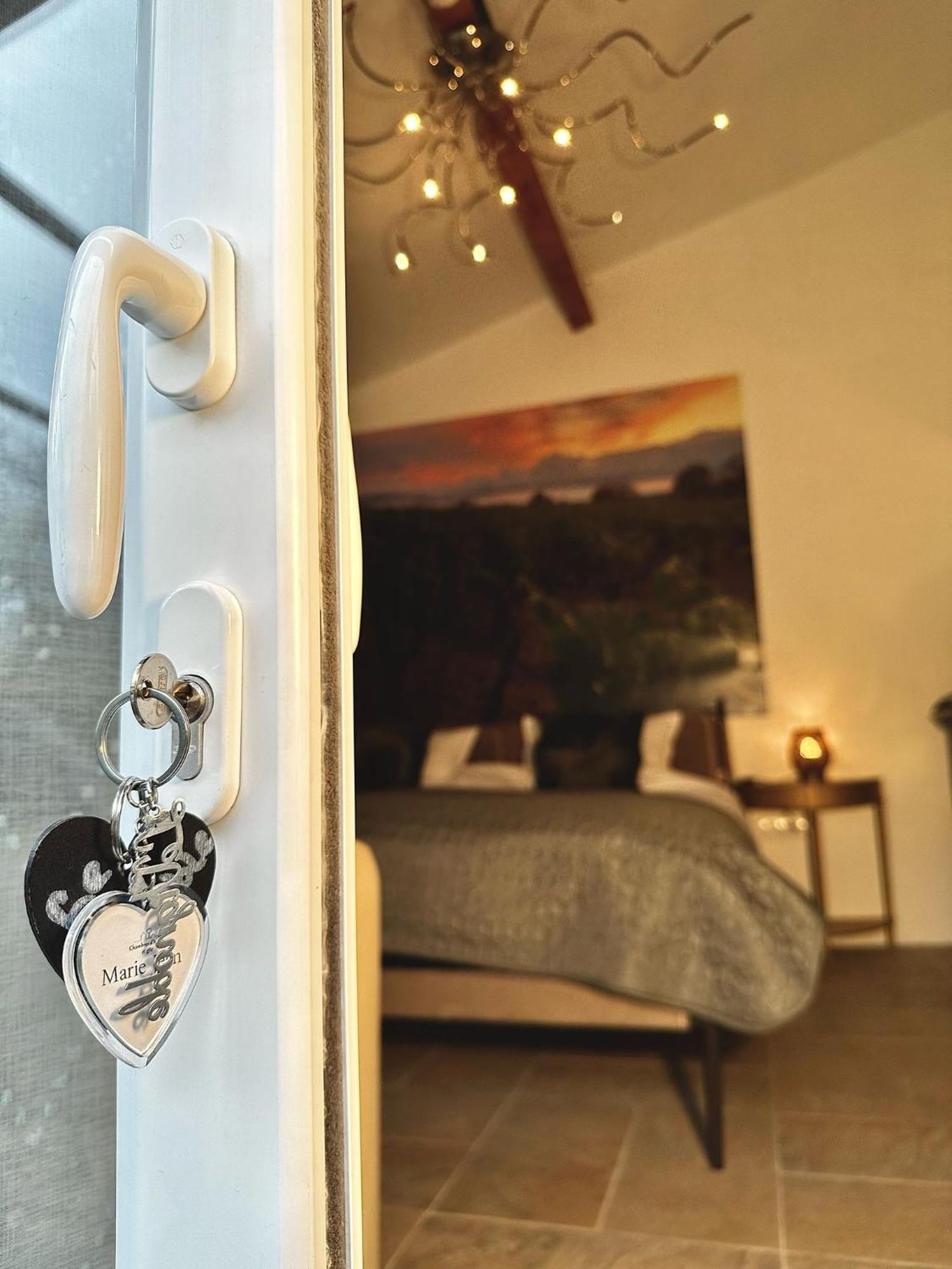 Marie Jean Chambre D'Hotes & Gite Oupia Ngoại thất bức ảnh
